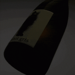 IB Wine Closeup Render v09.2023 09 13 13 55 34